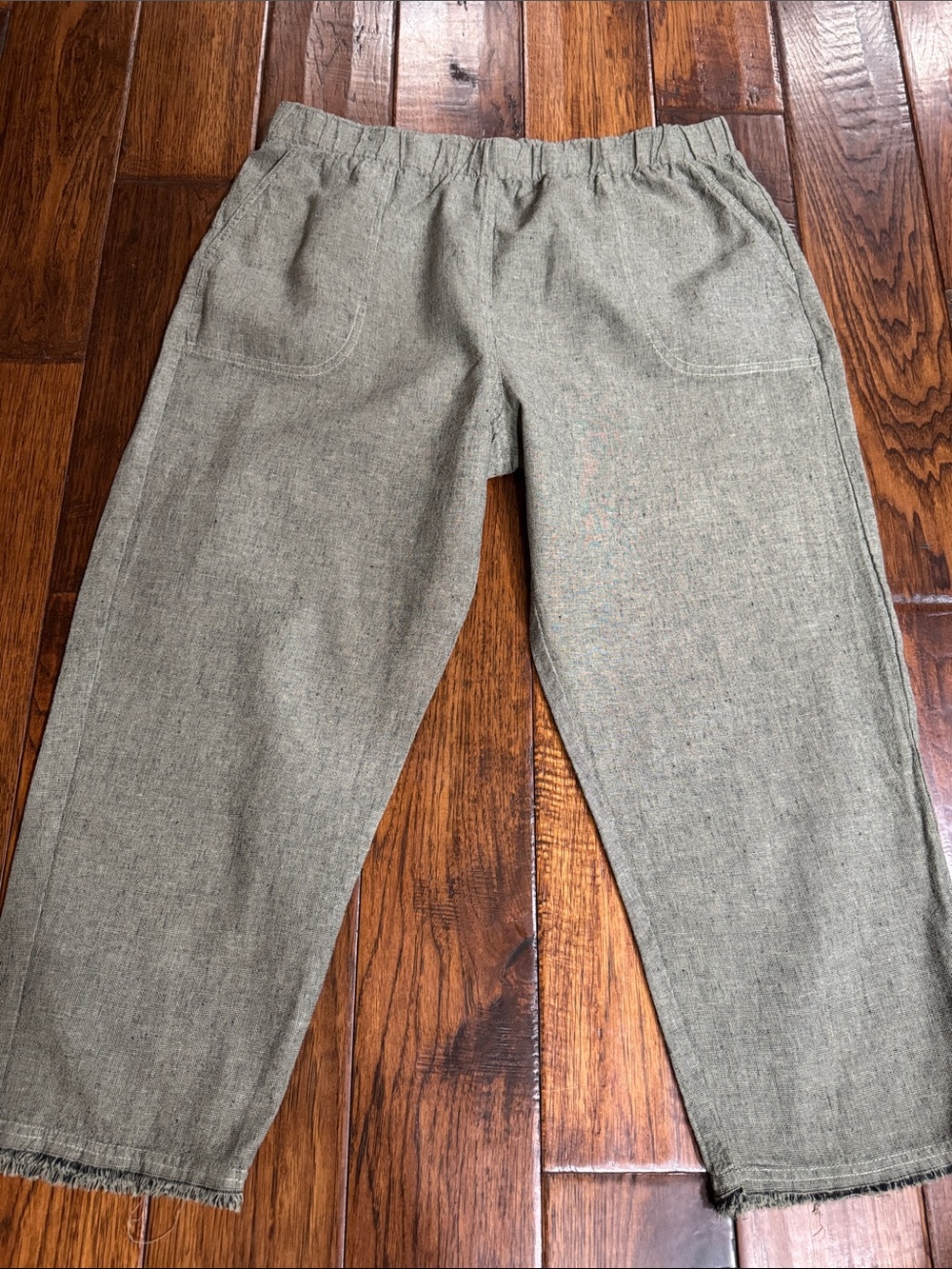 Cut Loose khaki and black twead pants